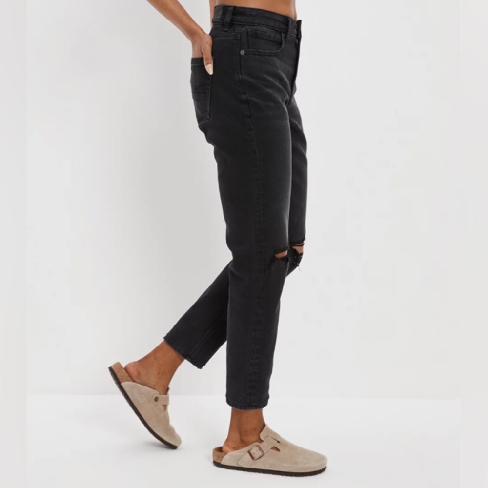 American Eagle Outfitters | Women’s black ripped ankle jeans, comfort waist, 8R